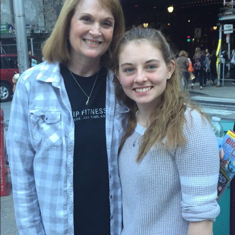 Meet your Posher, Theresa